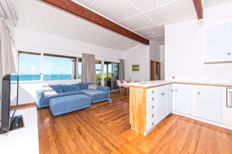 175 Howard Road Orere Point_7