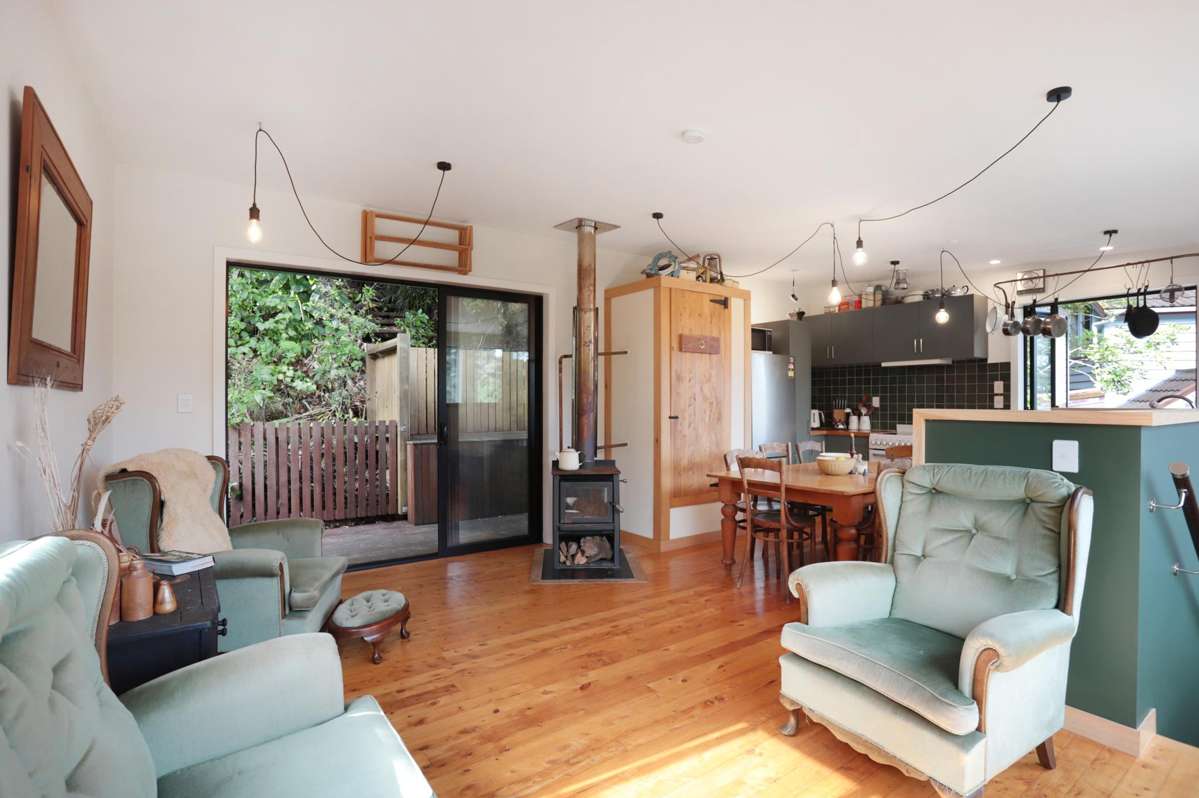 105 Laingholm Drive_3