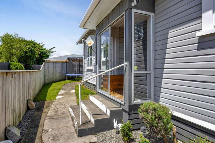 12 Collins Street Hawera_17