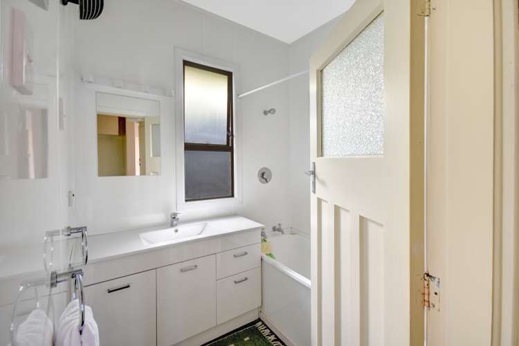 23 Glengyle Street Vauxhall_13