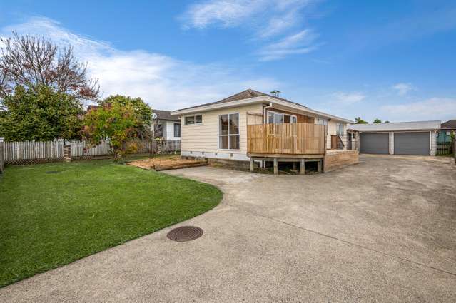 210 Waitemata Drive Ranui_1