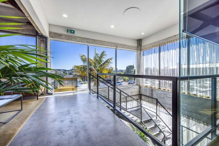 317 New North Road Kingsland_6