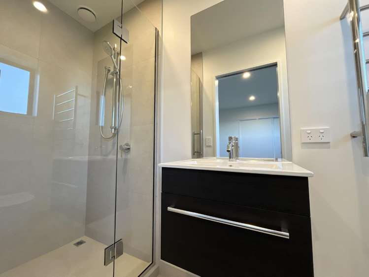 8/83 Edinburgh Street 10222_11