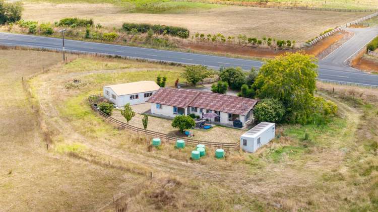 682 Gordonton Road_2