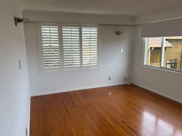 2/26 Otakau Road Milford_8