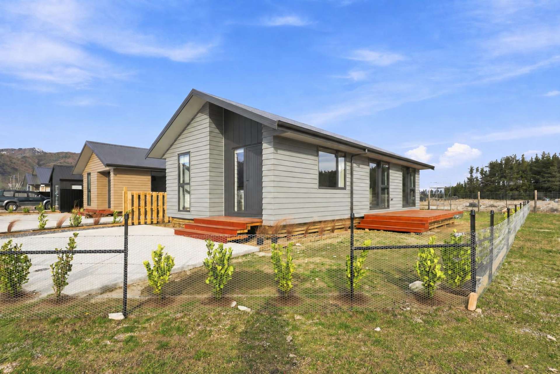 71 Burdon Loop Lake Hawea_0