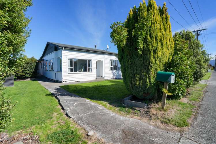 13 George Street Otautau_15