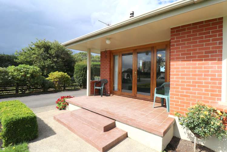 215 Findlay Road Ascot_46