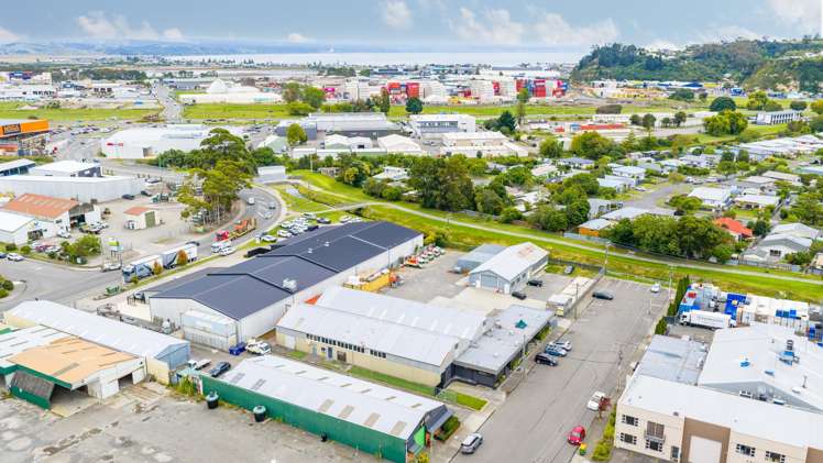 55 and 57 Dunlop Road Onekawa_13