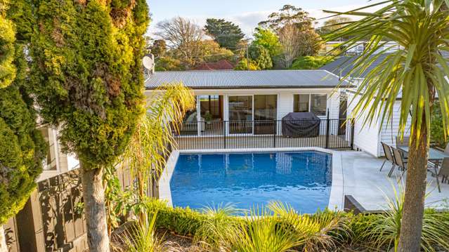 56 Great North Road Saint Johns Hill_1