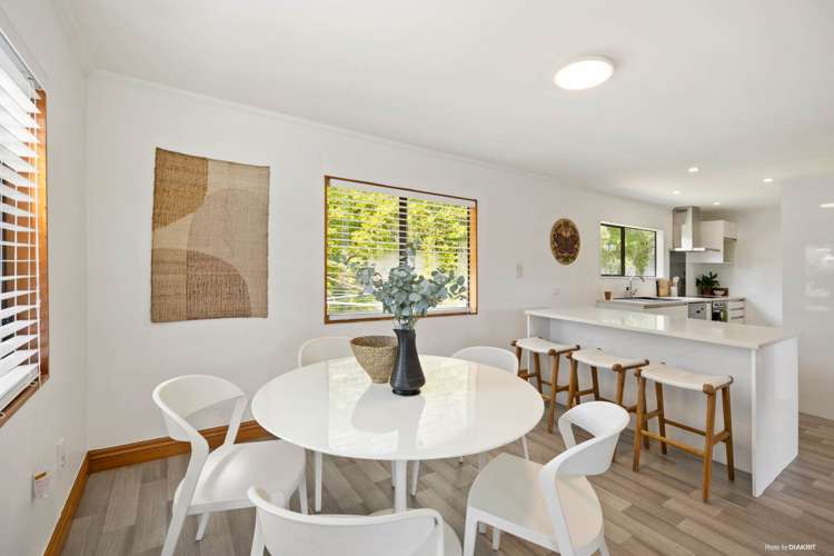 1 Francis Curtis Avenue Blockhouse Bay_12