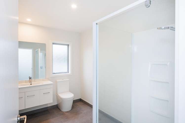 26a Worcester Street West End_16
