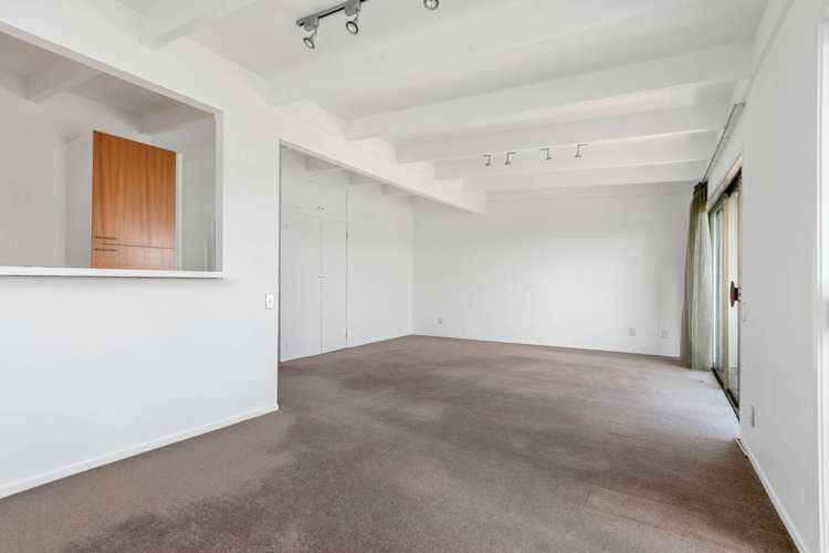 11/67 Sarsfield Street Herne Bay_6