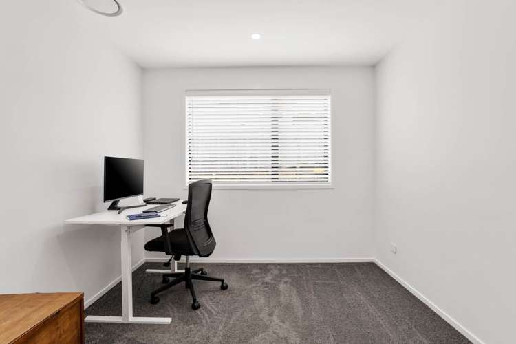 17 Langton Road Stanmore Bay_22