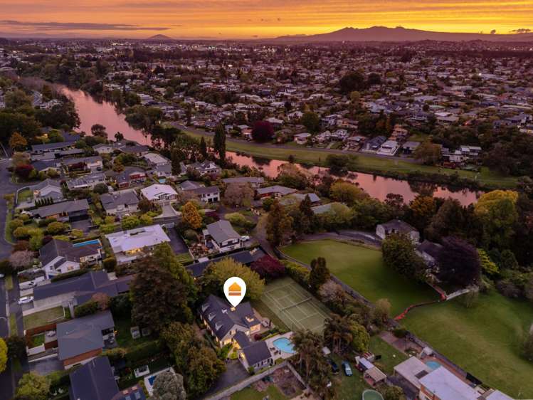 4 Pollock Drive Chartwell_2