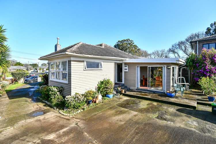 7 Malcolm Place Mangere East_9