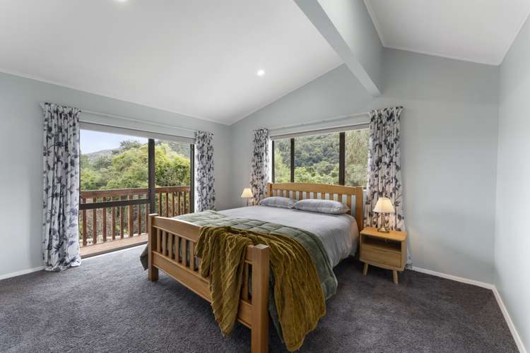 61 Twin Lakes Road Te Marua_13