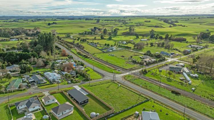 41 Godley Street Halcombe_9