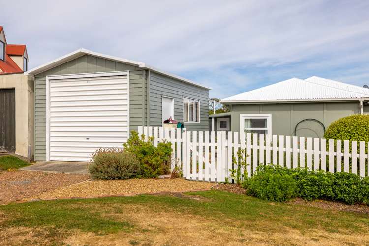 17 Whero Avenue Diamond Harbour_16