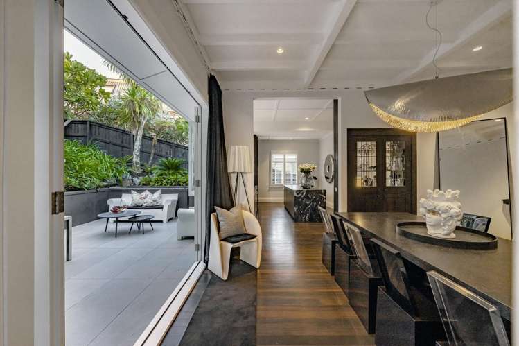 20 Seabreeze Road Narrow Neck_6