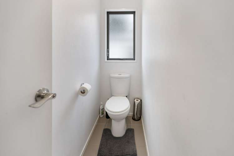 16 Mahanga Road Fairy Springs_19