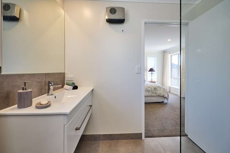 8 Pukeko Place Kaikoura_52