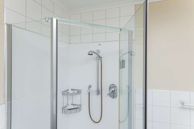 209 Bell Road Makaraka_14