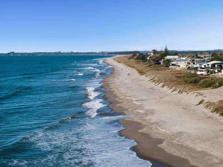 1222 Papamoa Beach Road Papamoa Beach_39
