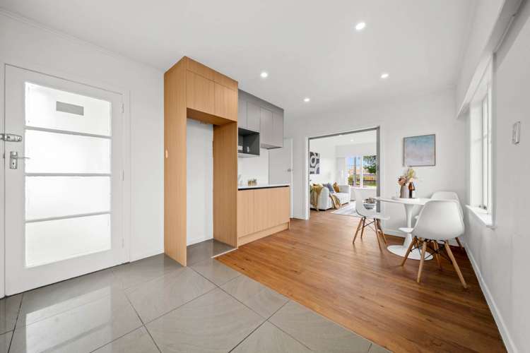 19 Edgerton Road Te Atatu Peninsula_13