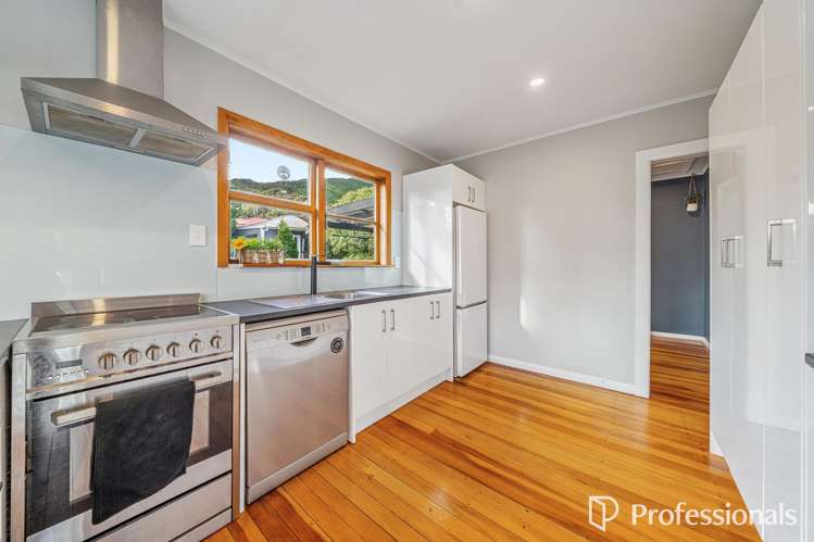 25 Coniston Street Wainuiomata_16