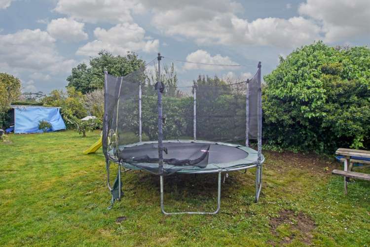 26 Russell Avenue Pukekohe_13