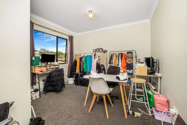 135 North Road North East Valley_13