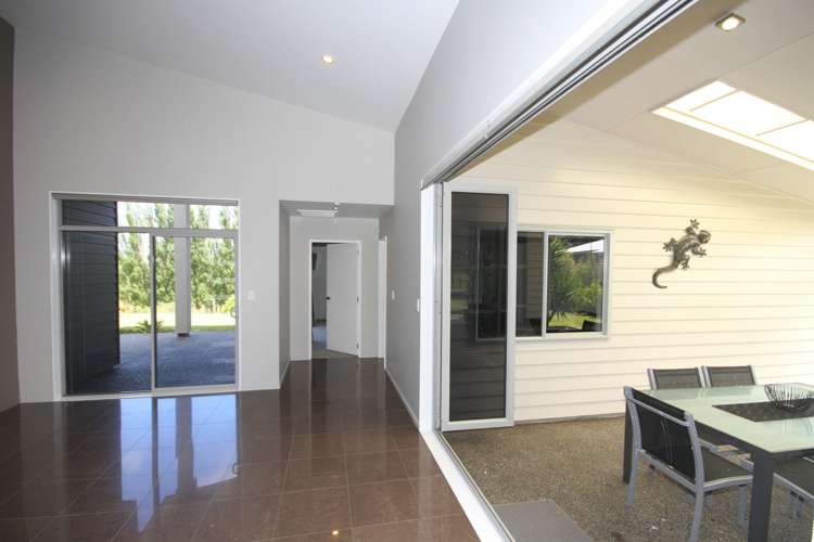 20a Pickwick Road Otamatea_10