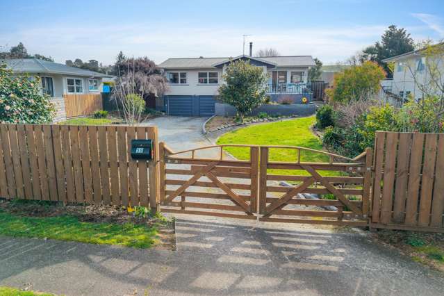 Popular kiwi classic in lovely location