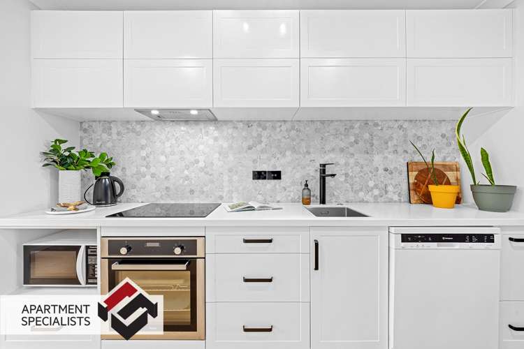 33 Mackelvie Street Grey Lynn_12