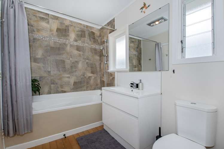 11 Cartwright Road Onerahi_7