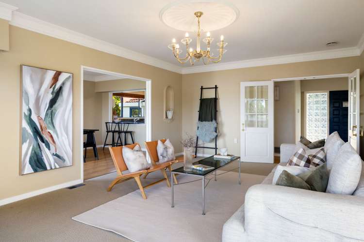 76 Lake Crescent Hamilton Lake_11