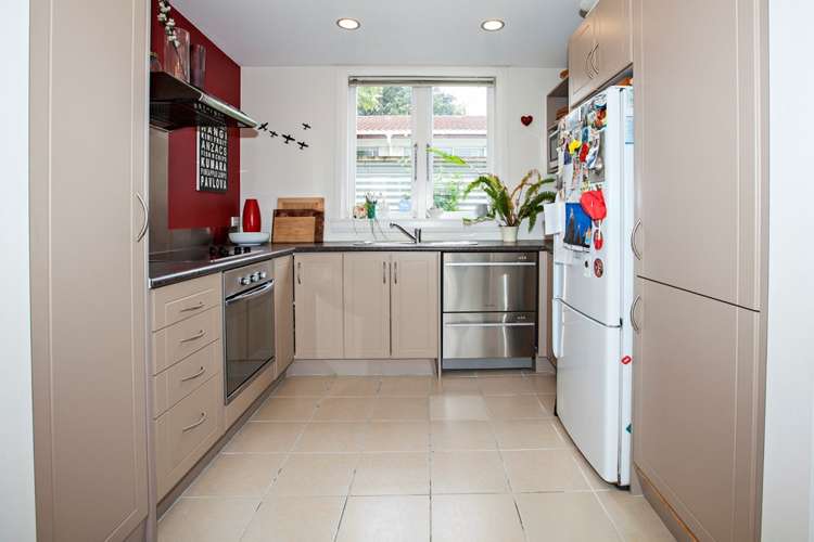 74 Normans Hill Road Onehunga_9