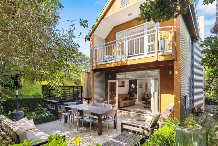 2 Fiesta Grove Raumati Beach_6