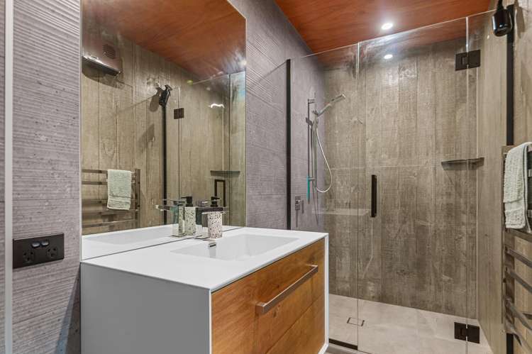 9 Woodills Road Akaroa_23