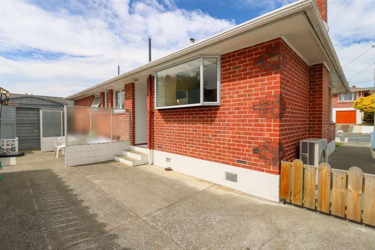 15 Sherratt Street West End_12