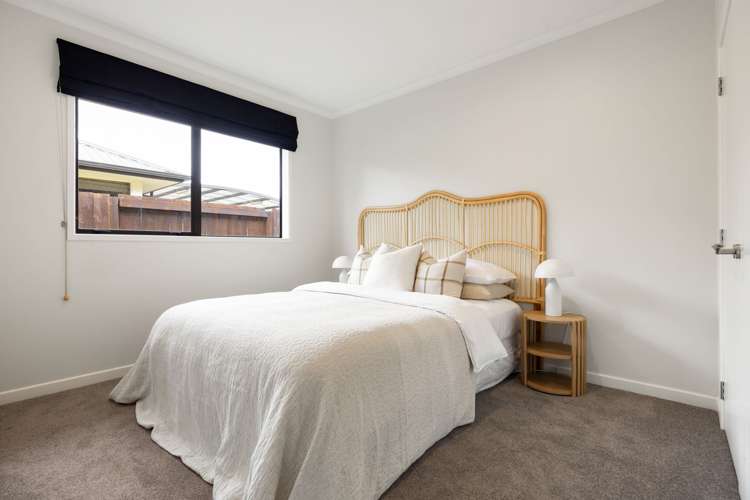 53 Barrington Drive Huntington_28