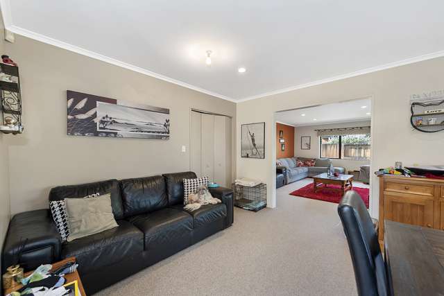 18 Minnie Place Pukete_1