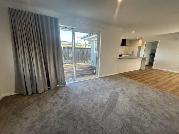 1/57 Dundas Road 1225_1