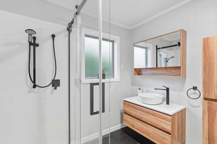 167 Dunns Road Otatara_15