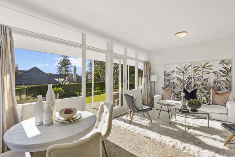 41 Seymour Road Mellons Bay_6