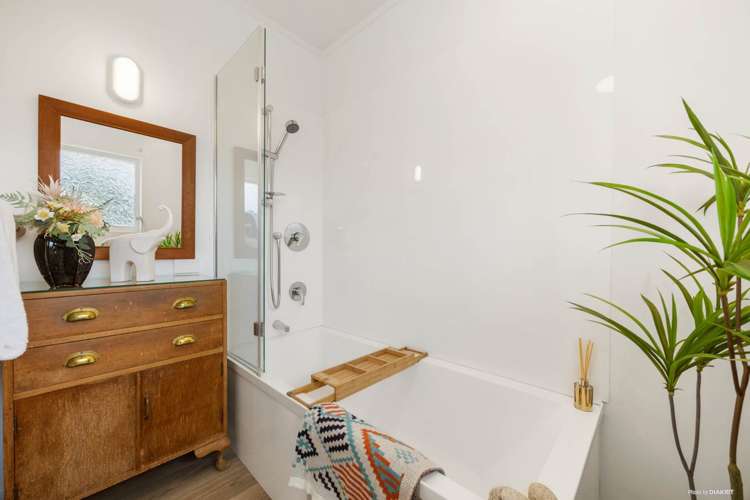 38A Whiteacres Drive Sunnyhills_19