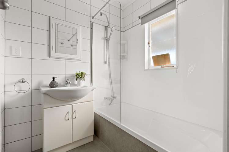 1/66 Clevedon Road Papakura_10