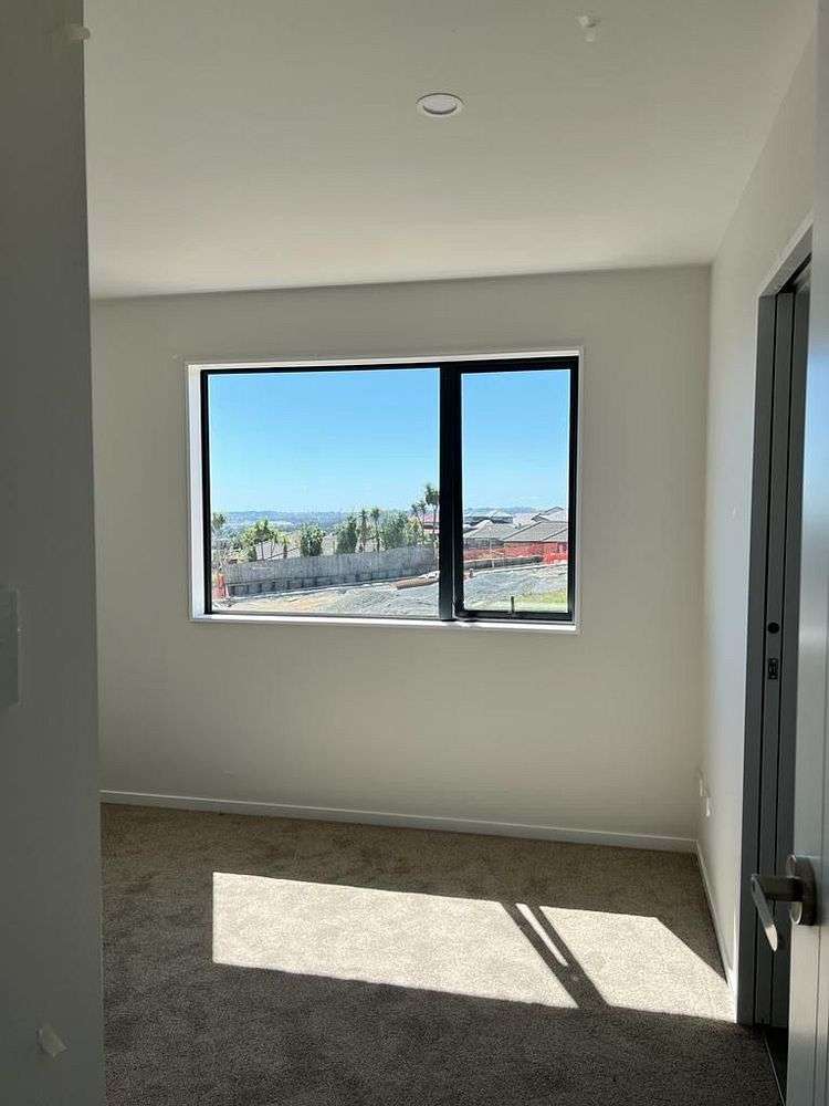 3B Putiputi Way Papakura_12