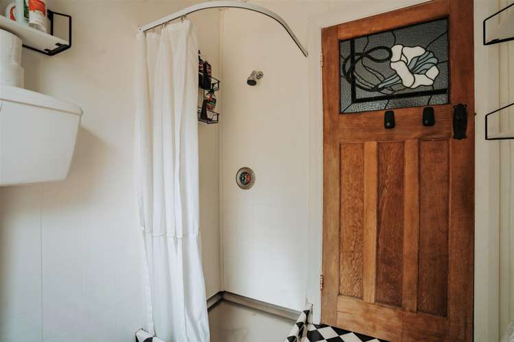 14 Moana Street Kaka Point_23